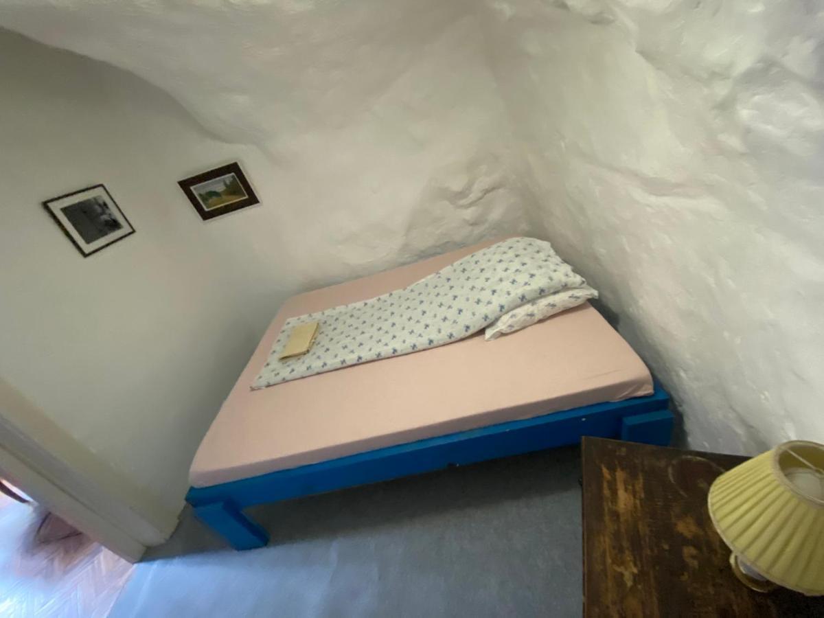 Kaleidoszkop Haz Hostel Esztergom Buitenkant foto